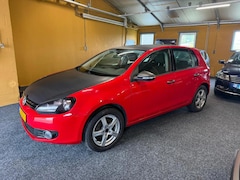 Volkswagen Golf - 1.4 TSI Trendline/Automaat/lage km/NAP