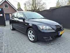Mazda 3 Sport - 1.6 Executive 5 Deurs Airco 16 Inch Sportvelgen