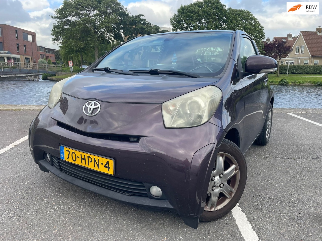 Toyota iQ - 1.0 VVTi Aspiration 1.0 VVTi Aspiration - AutoWereld.nl