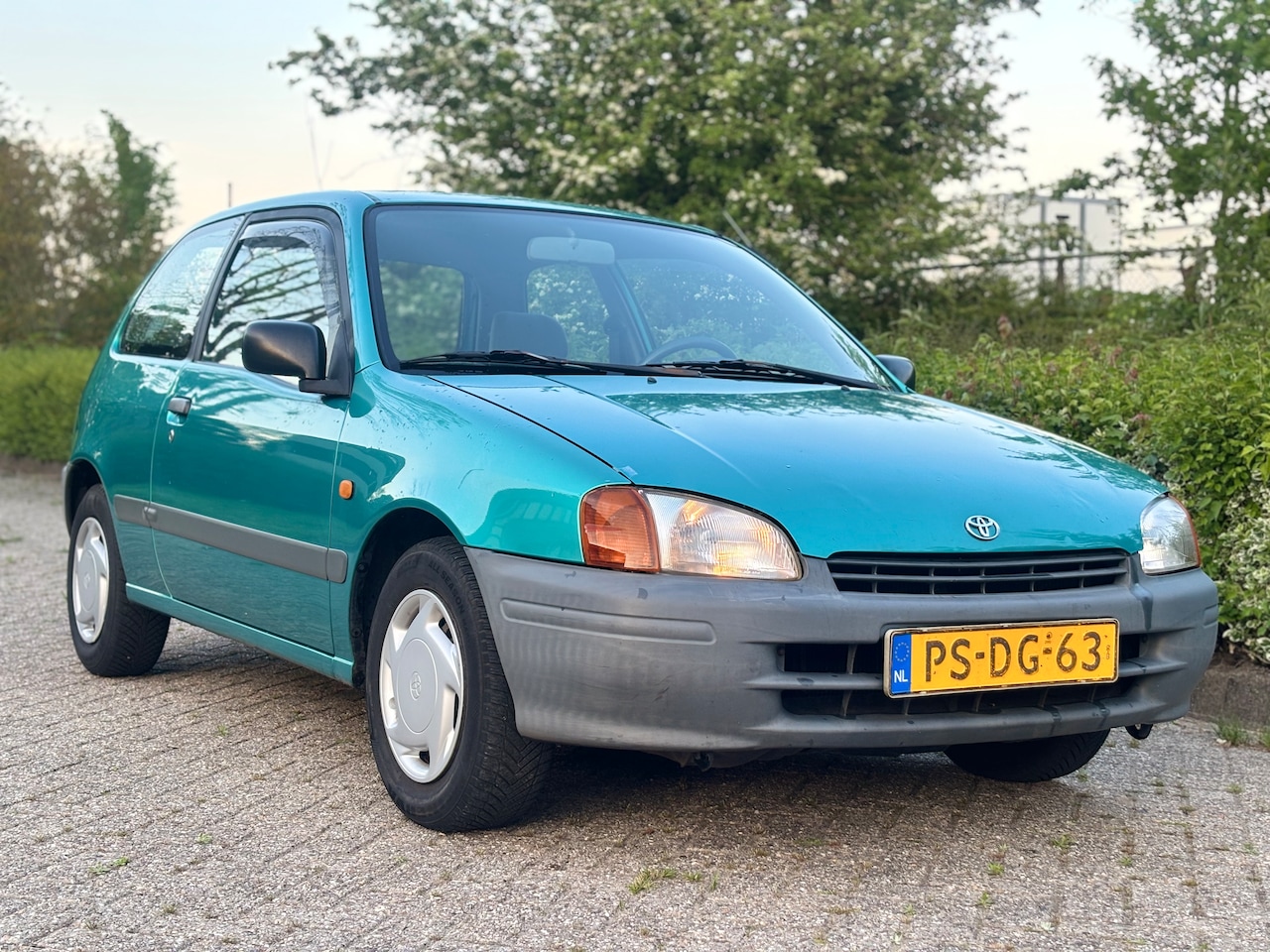 Toyota Starlet - 1.3-16V XLi GTSi - AutoWereld.nl