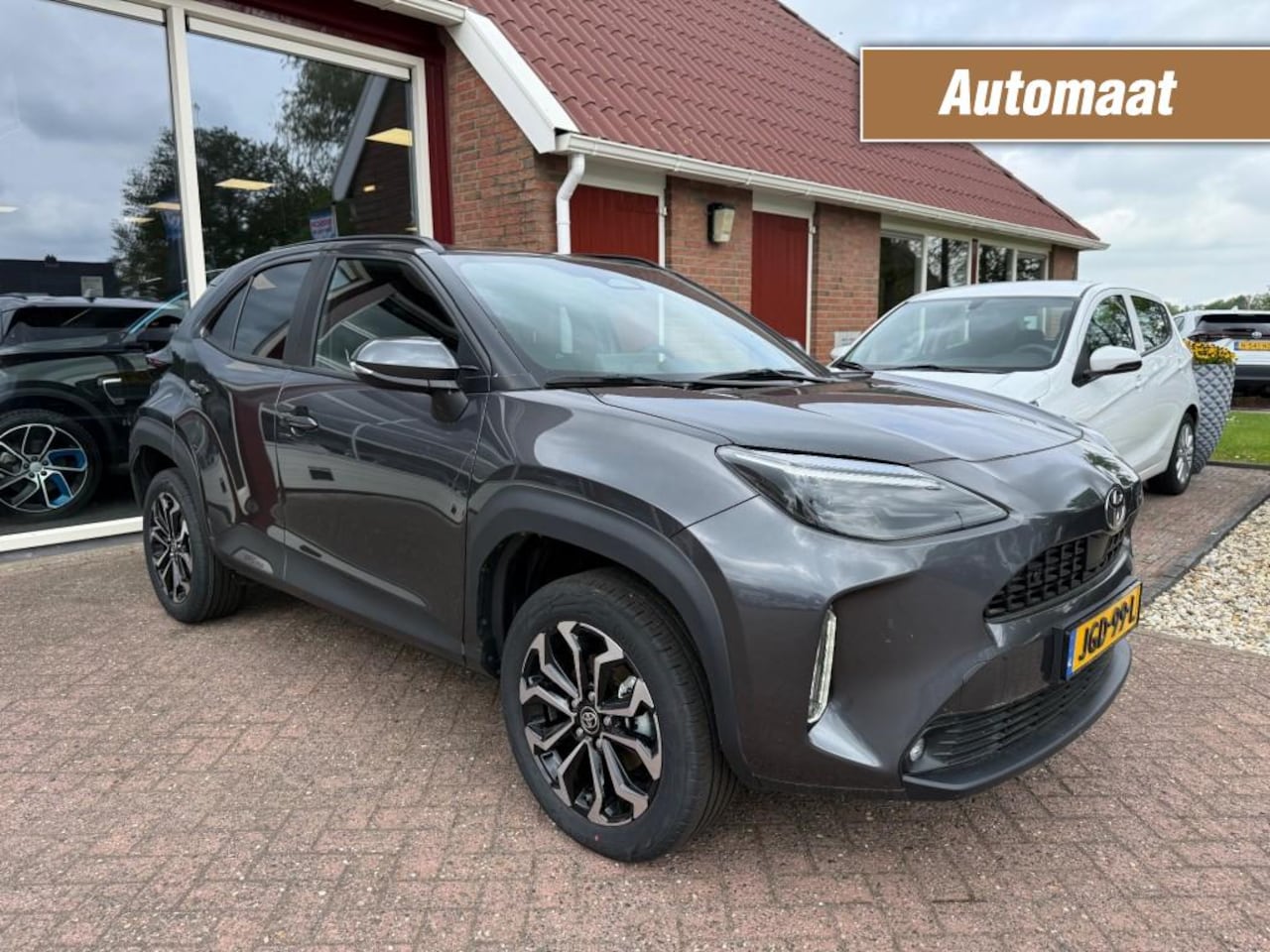 Toyota Yaris Cross - 1.5 HYBRID 130 PK DYNAMIC AUTOMAAT Nieuw! LUXE UITVOERING - AutoWereld.nl