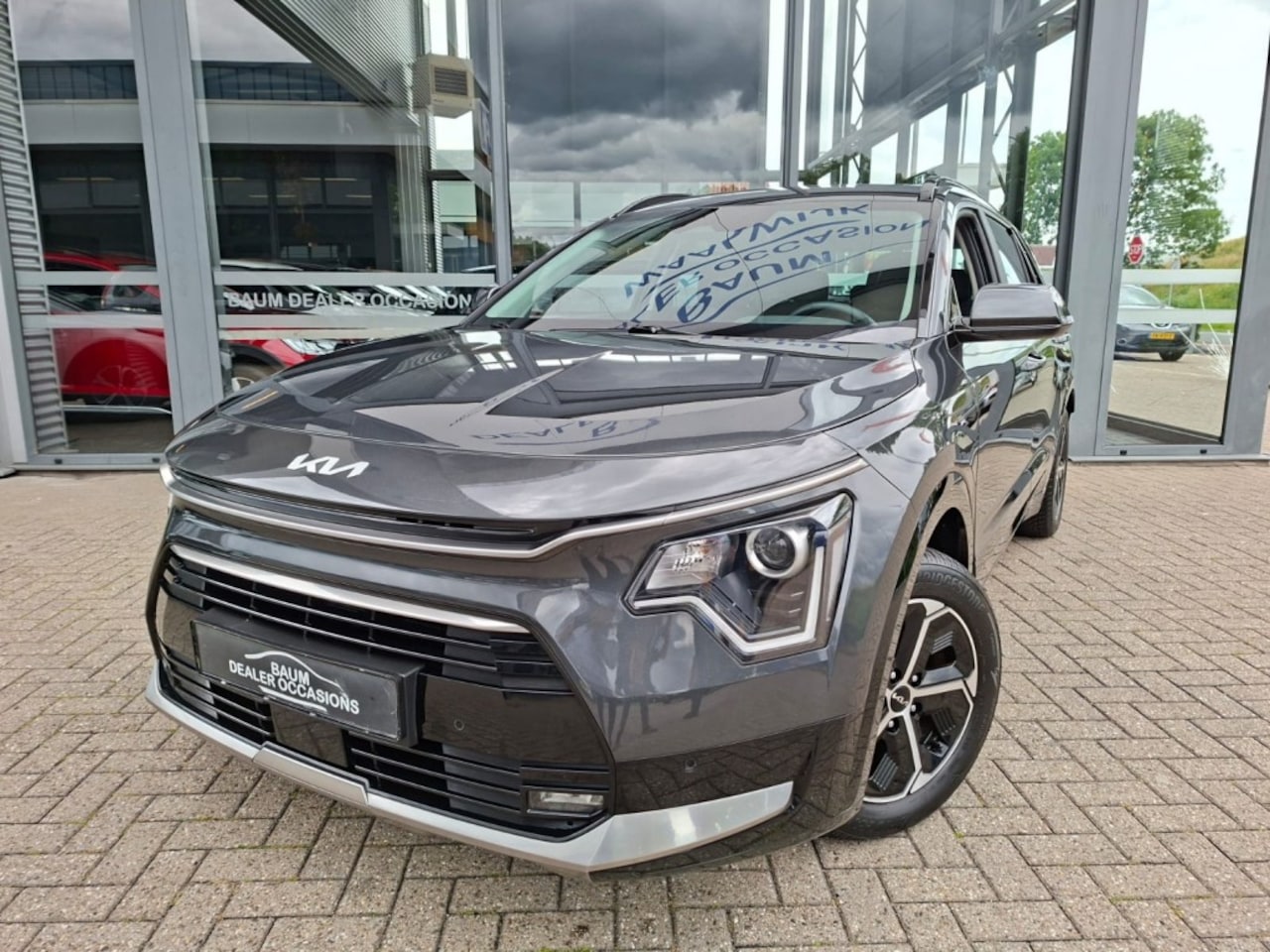 Kia Niro - 1.6 GDI HEV DYNAM PLUS AUTOMAAT NAVI LMV PDC-CAMERA - AutoWereld.nl