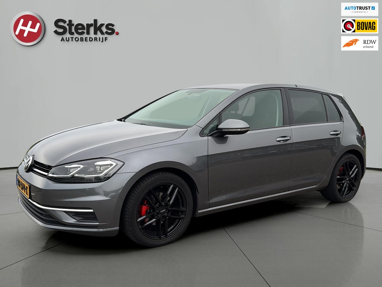 Volkswagen Golf - 1.0 TSI Highline Business R AUTOMAAT CLIMAAT CONTROL MULTI STUUR CARPLAY - AutoWereld.nl