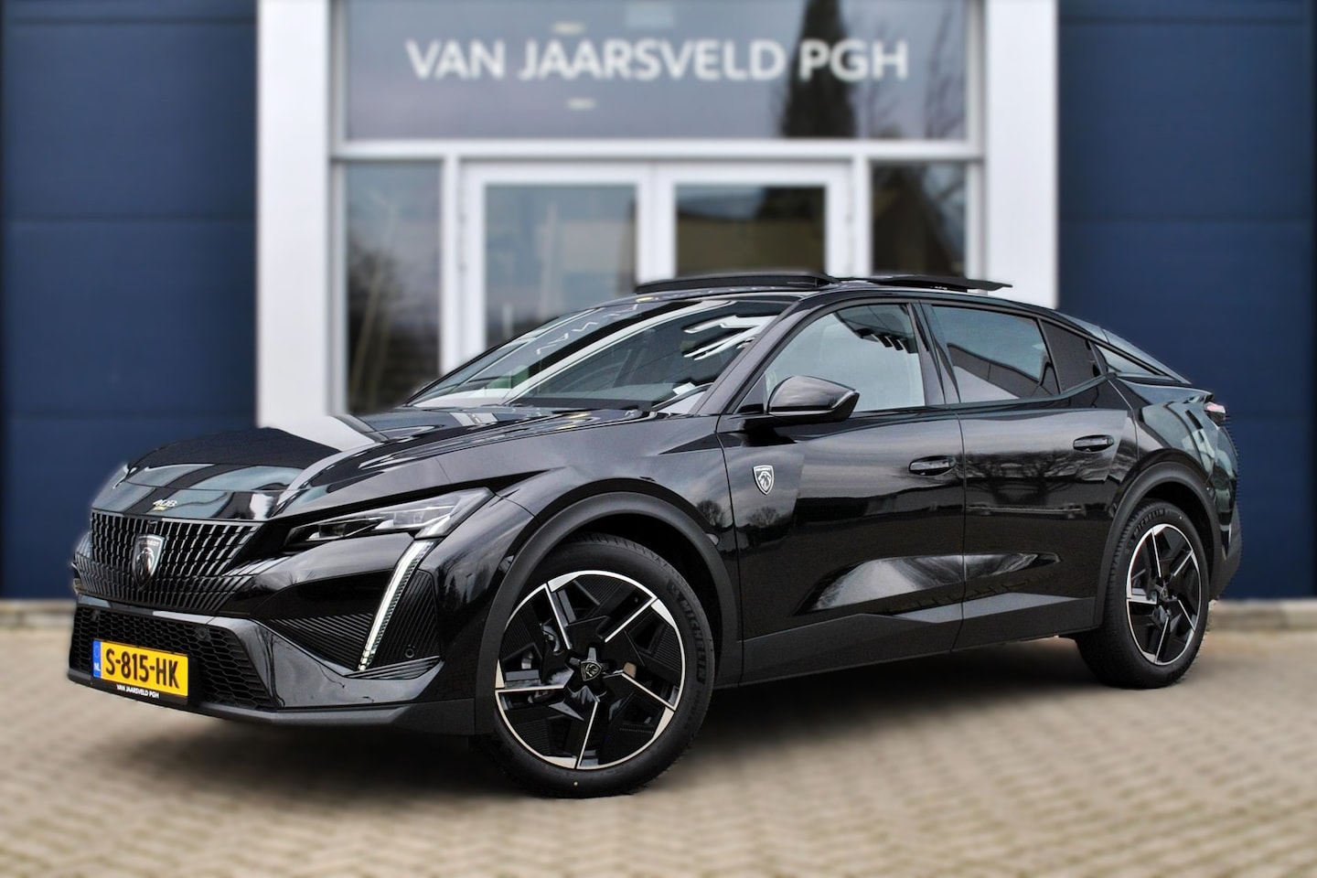 Peugeot 408 - GT 1.2 PureTech 130PK EAT8 Pano / Focal - AutoWereld.nl