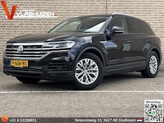 Volkswagen Touareg - 3.0 TDI R-Line | Leder | Climate | Cruise | Navi | Camera | Stoelverwarming |