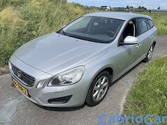 Volvo V60 - 1.6 T3 Kinetic Topconditie