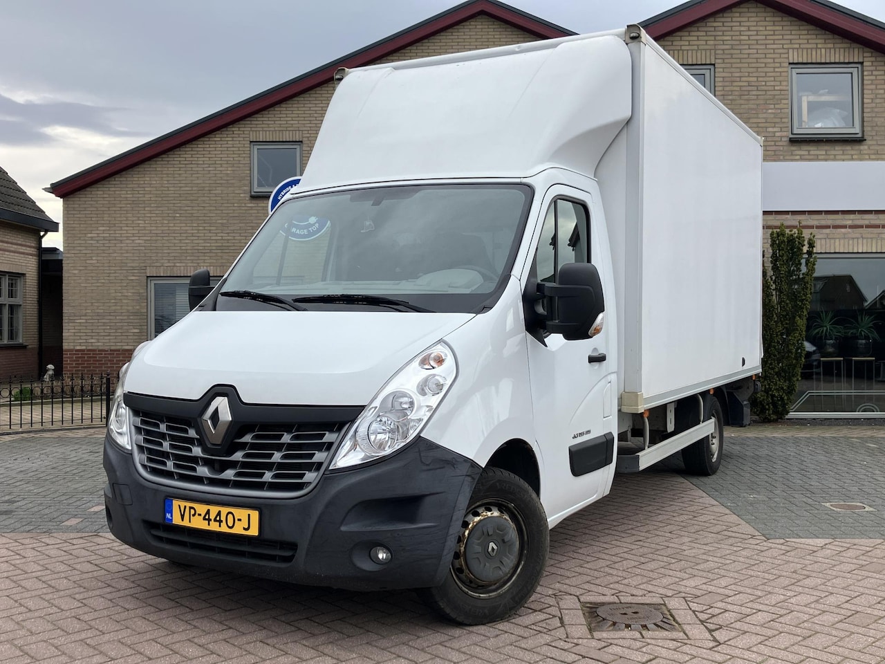 Renault Master - T35 2.3 dCi L3H3 | Bakwagen | Cruise | Navi | 'd Hollandia - AutoWereld.nl