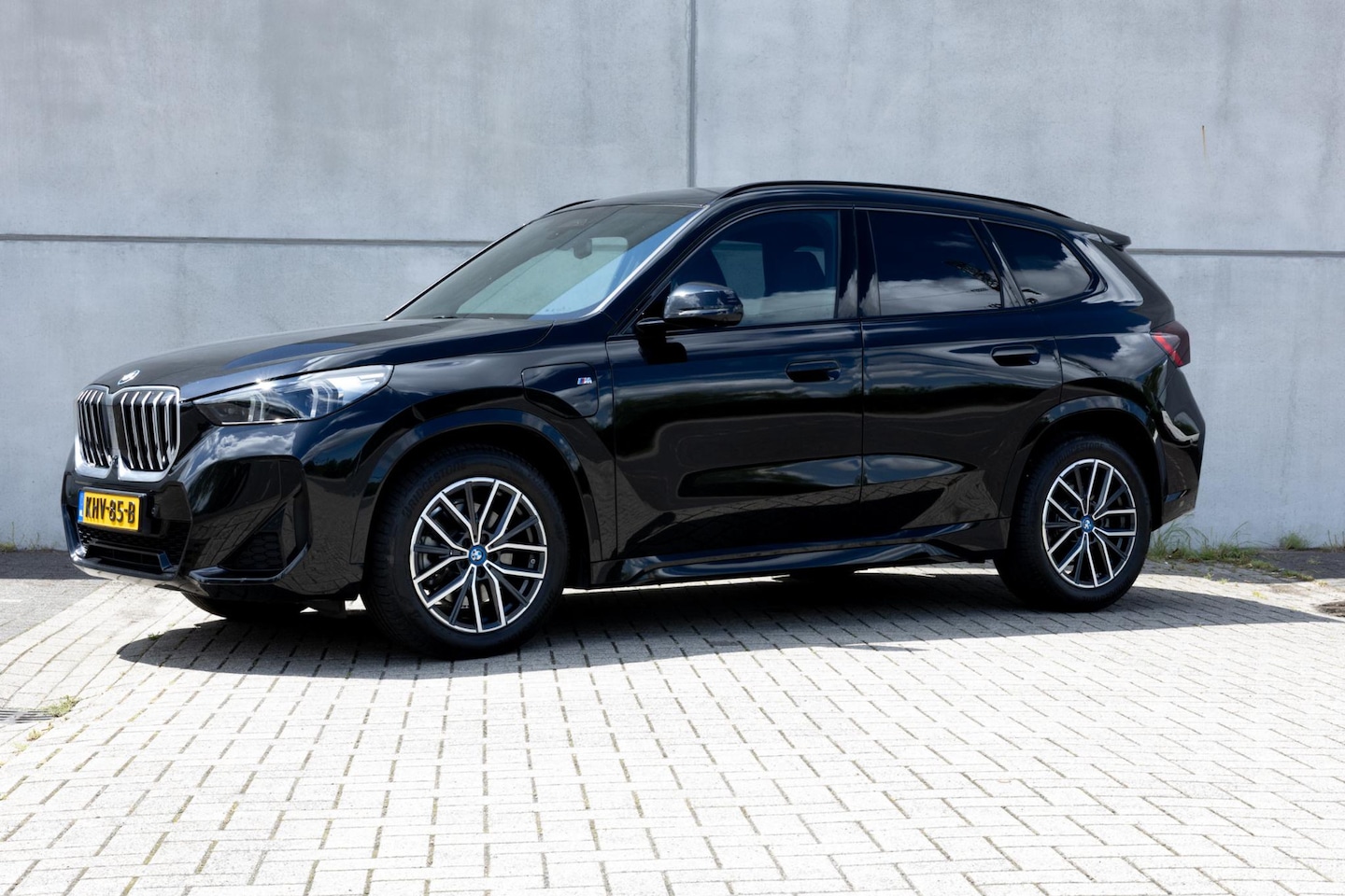 BMW X1 - xDrive25e M Sport | 360 Camera l HUD l Veel opties - AutoWereld.nl
