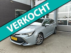Toyota Corolla Touring Sports - 1.8 Hybrid Business Plus | Automaat | Keyless | Cruise + Climate Control | Achteruitrijcam