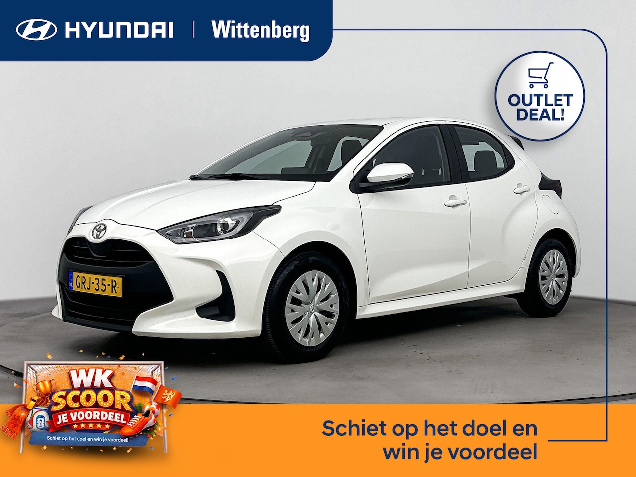 Toyota Yaris - 1.5 Hybrid 115 COMFORT | OUTLETDEAL! | CLIMA | CRUISE ADAPTIEF | CAMERA | NAVI via APPLE C - AutoWereld.nl