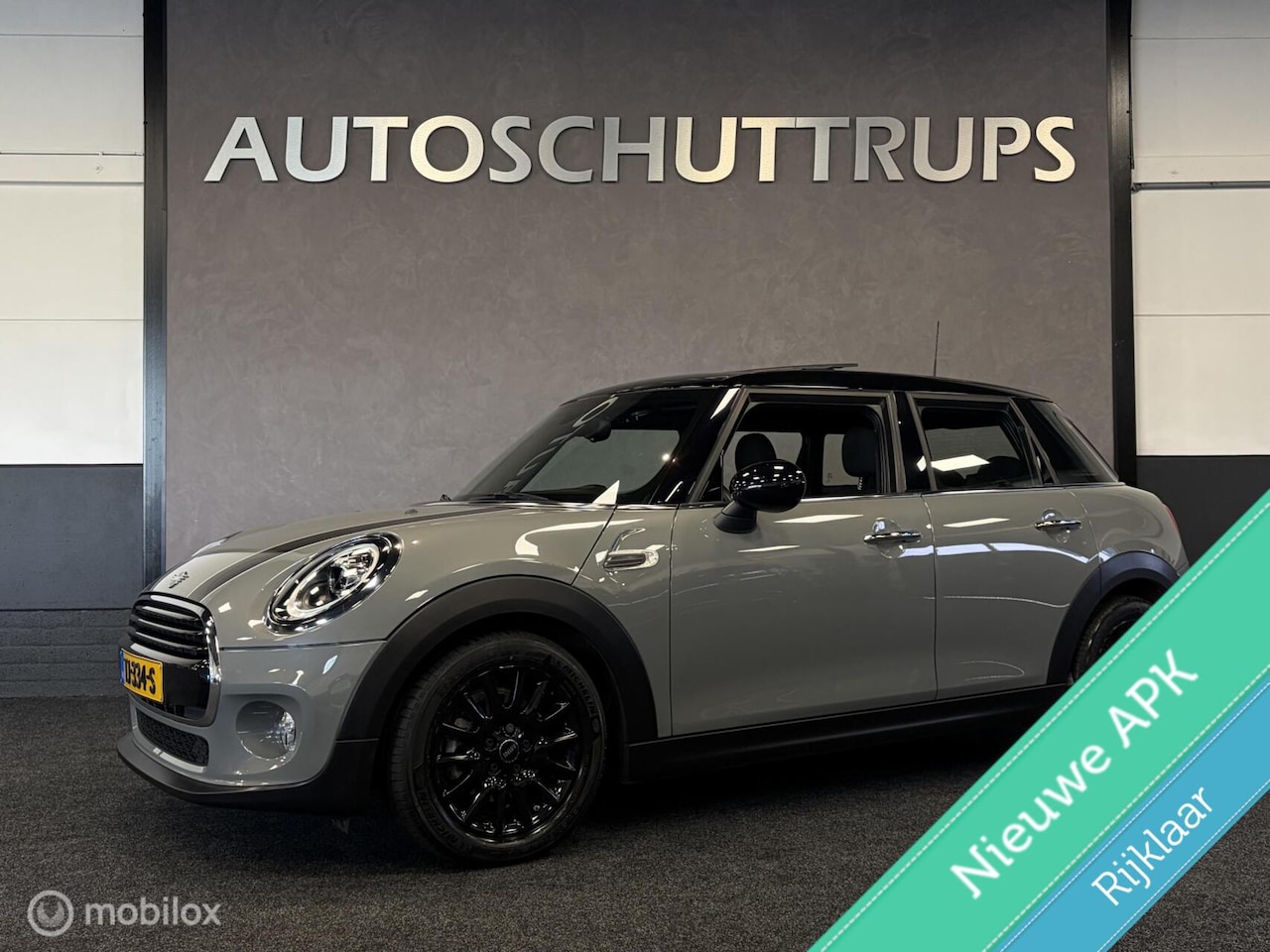 MINI Cooper - Mini 1.5 Chili 1e EIG / DEALER O.H. / PANO / AUTOMAAT / NAVI / CLIMA / CRUISE / KEYLESS / - AutoWereld.nl