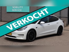 Tesla Model 3 - Long Range AWD 75 kWh SOH89% Facelift Clima Cruise