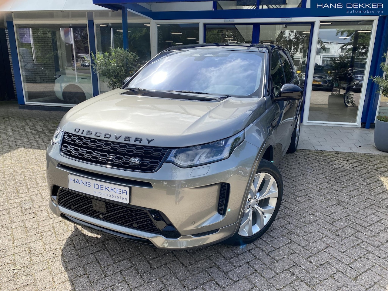 Land Rover Discovery Sport - P300e 1.5 R-Dynamic HSE - AutoWereld.nl