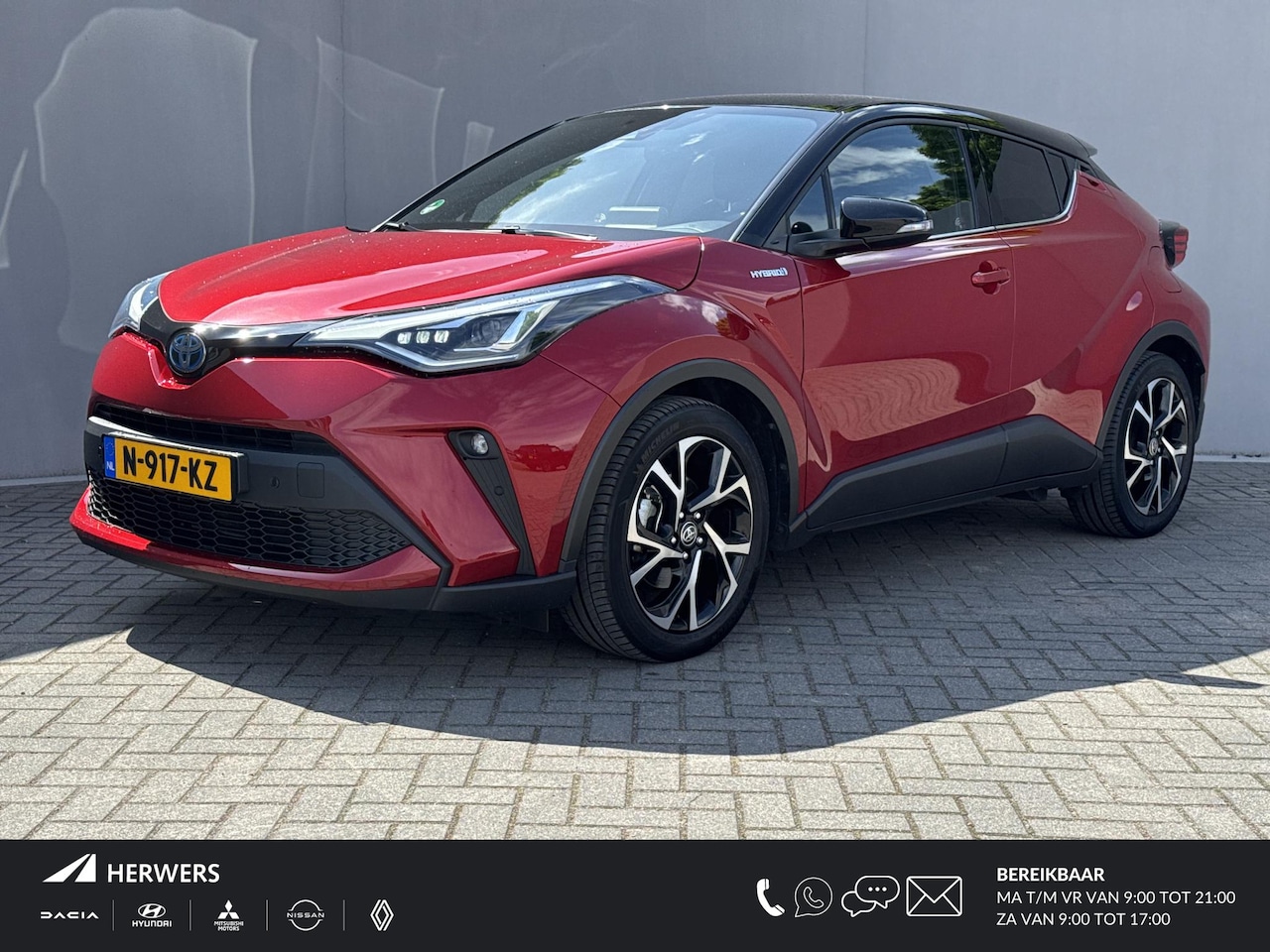 Toyota C-HR - 2.0 Hybrid Style Luxury Bi-Tone / Trekhaak (725KG) / Cruise Control / Airco / Dodehoek Det - AutoWereld.nl