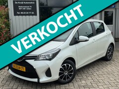 Toyota Yaris - 1.3 VVT-i Aspiration|CAMERA|PARK-SENSOREN|CRUISECONTROL|AIRCO|NAP|NL-AUTO|BLUETOOTH|METALL