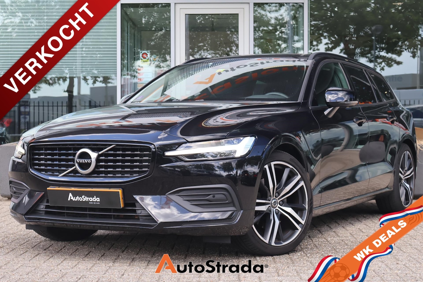 Volvo V60 - B3 Momentum Advantage 163pk | Virtual | Camera | Navigatie | Cruise | Climate | Carplay | - AutoWereld.nl