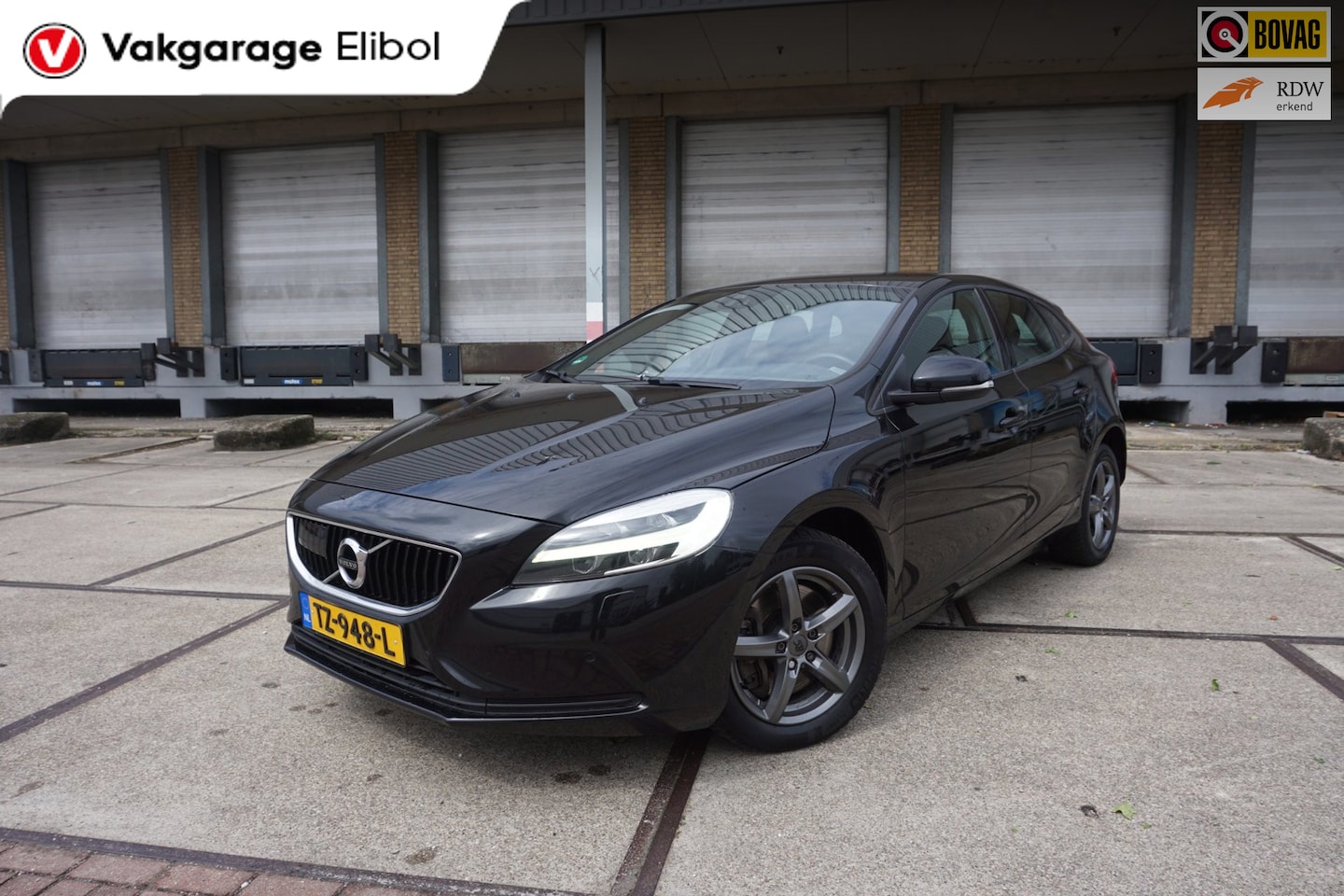 Volvo V40 - 2.0 D2 Inscription 2.0 D2 Inscription - AutoWereld.nl