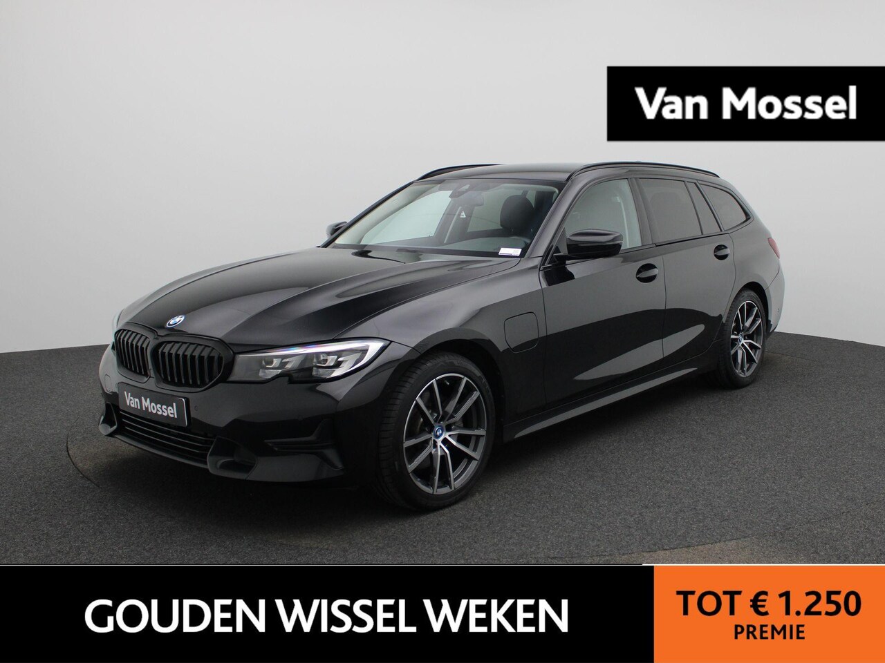 BMW 3-serie Touring - 320e Executive | Automaat | Navigatie | Sfeerverlichting | Trekhaak | Camera | Lederen Bek - AutoWereld.nl