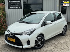 Toyota Yaris - 1.3 VVT-i Aspiration|CAMERA|PARK-SENSOREN|CRUISECONTROL|AIRCO|NAP|NL-AUTO|BLUETOOTH|METALL