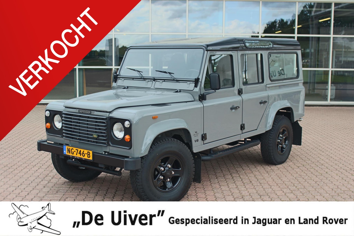 Land Rover Defender 110 - 3.5 V8 ST WGN 4WD "De Uiver" Special Volledig gerestaureerd/ originele km stand/  NL-kente - AutoWereld.nl