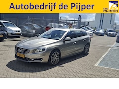 Volvo V60 - 2.0 T4 Summum , ORGINEEL NEDERLANDSE AUTO, BOEKJES, NAP EN ONDERHOUDSHISTORIE