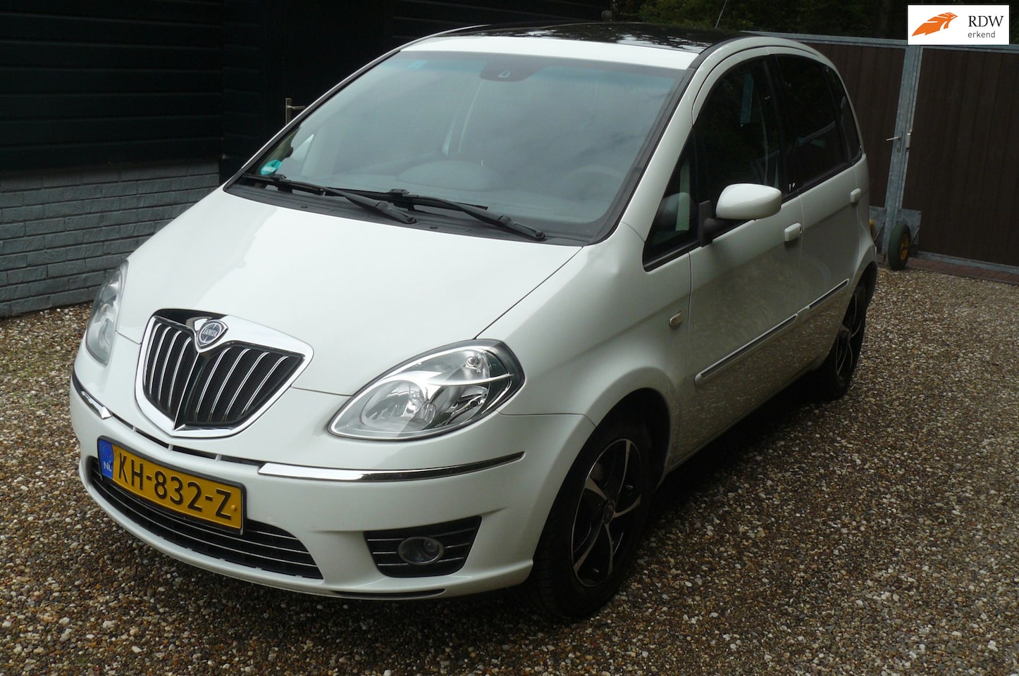 Lancia Musa - 1.4-16V Oro navigatie apk 6-5-2027 - AutoWereld.nl