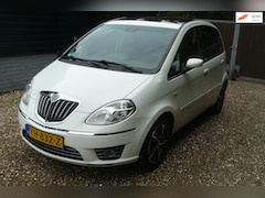 Lancia Musa - 1.4-16V Oro navigatie apk 6-5-2027