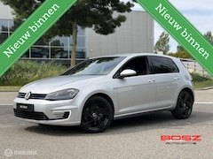 Volkswagen Golf - 7 1.4 TSI GTE DSG ACC LED TREKHAAK NAP