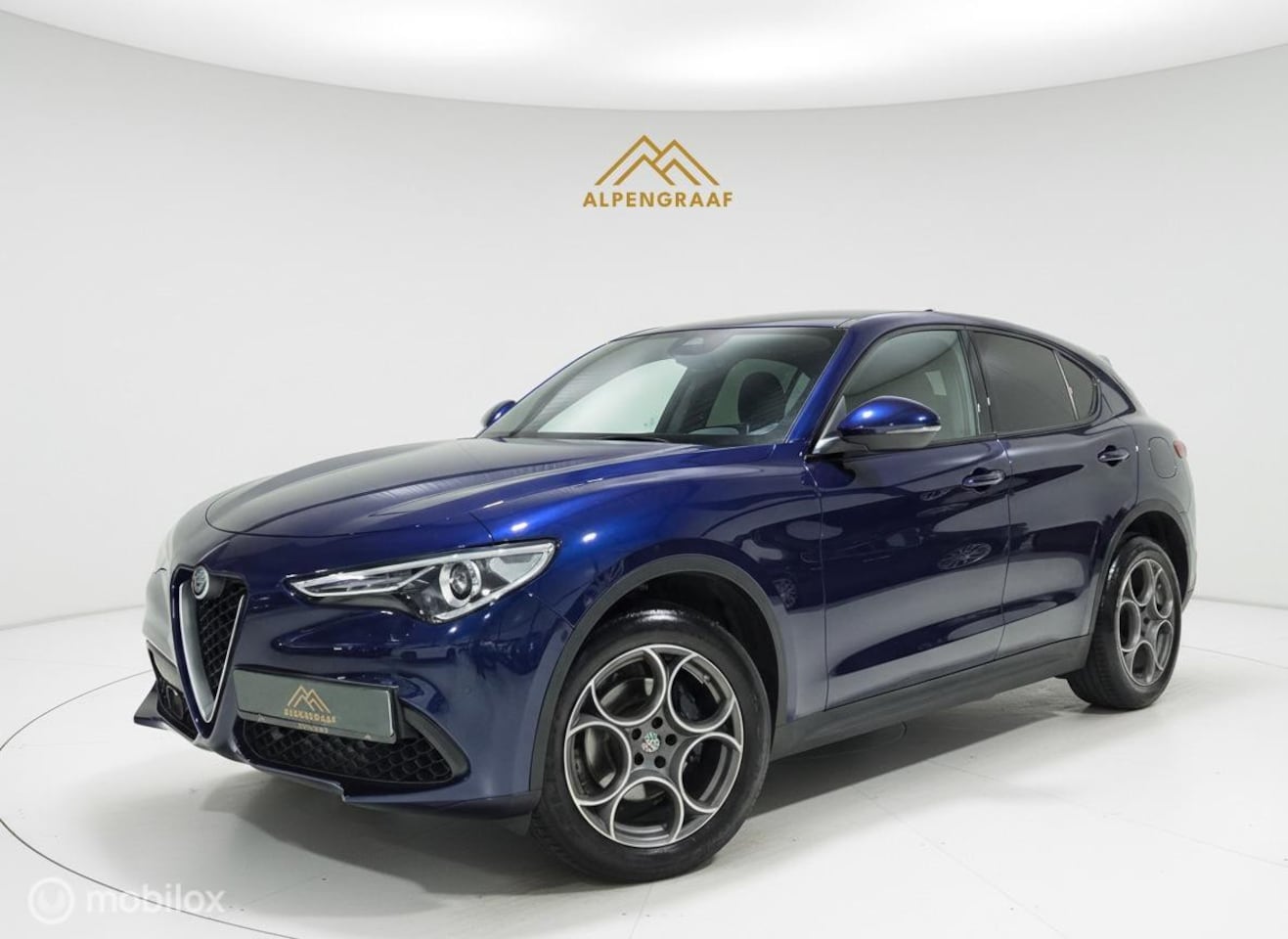 Alfa Romeo Stelvio - 2.0 T 280PK Q4 AWD Super Veloce Pack|Keyless|Leder|LED|bi-xenon|Camera|Navi| - AutoWereld.nl