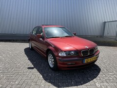 BMW 3-serie - 323i Executive, automaat