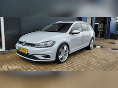 Volkswagen Golf - 1.5 TSI, Virtual, Trekhaak, Stoelverw