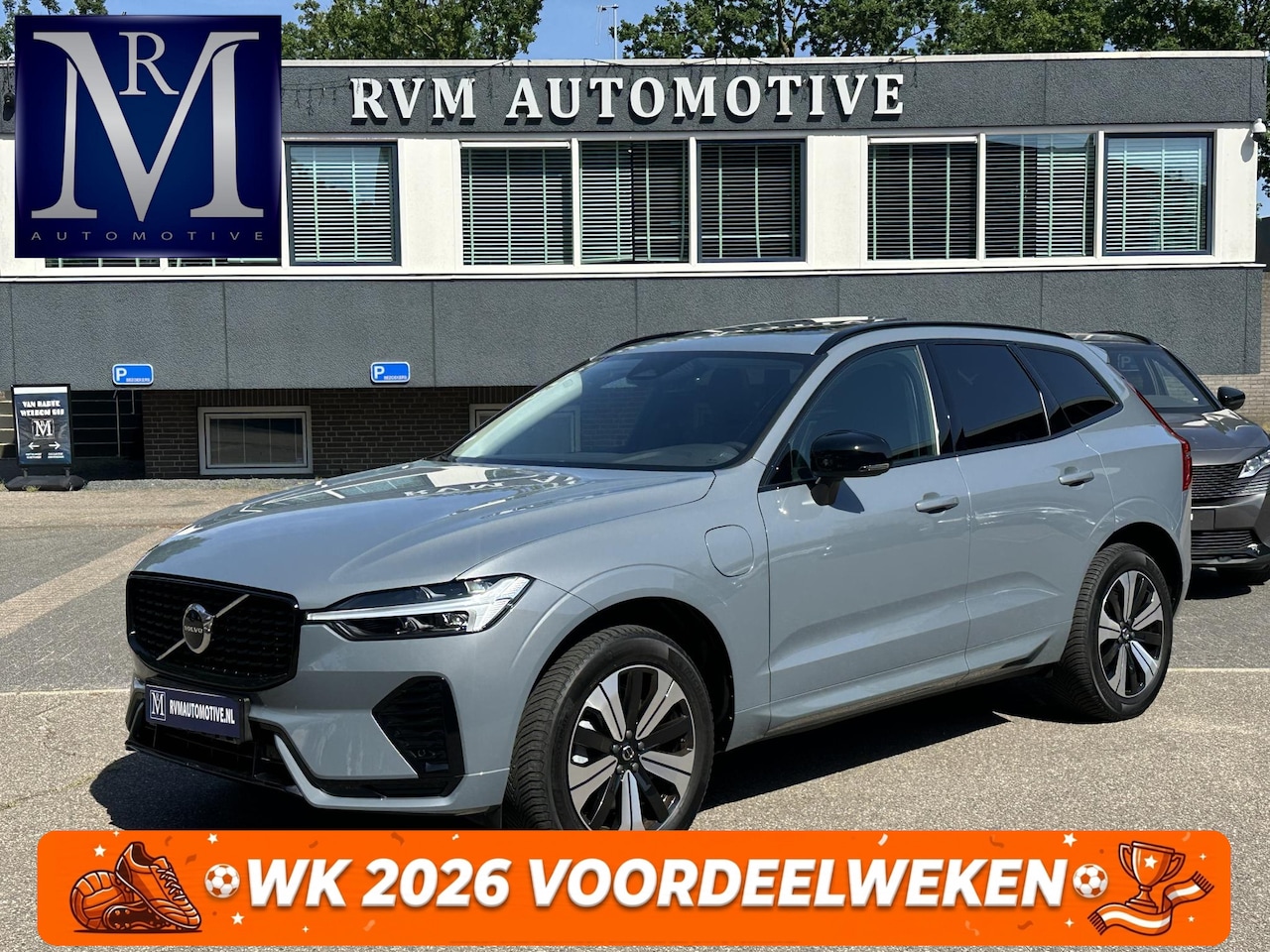 Volvo XC60 - 2.0 T6 Plug-in hybrid AWD R-Design VAN: 49.900,- VOOR: 46.440,- UW WKVOORDEEL: 3.460,- | B - AutoWereld.nl