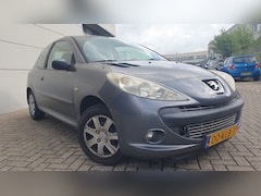 Peugeot 206 - 1.4 XS