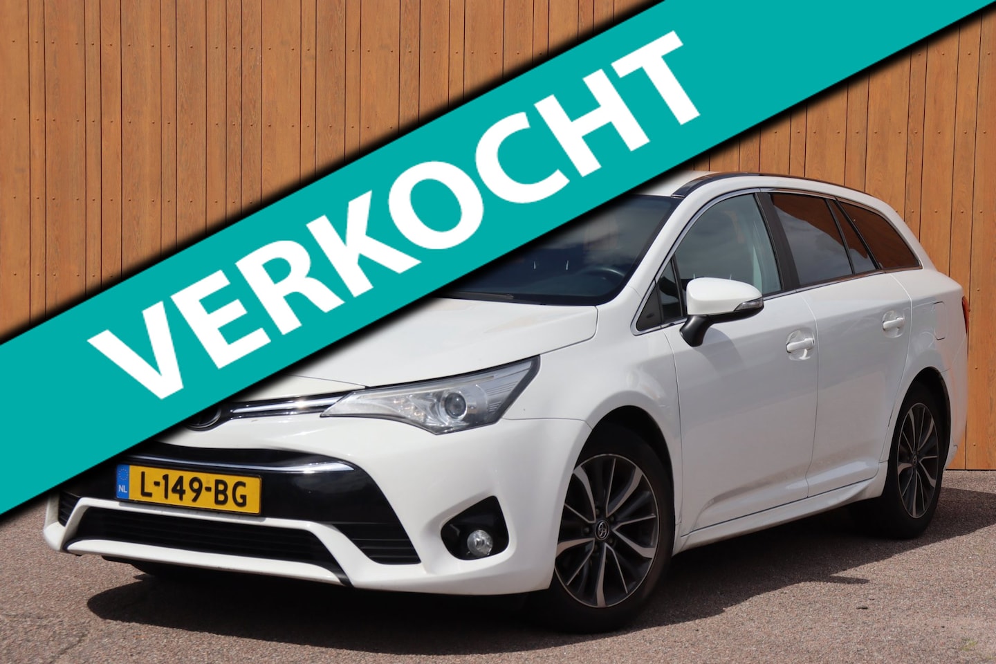Toyota Avensis Touring Sports - 1.8 VVT-i camera stoelverw. - AutoWereld.nl