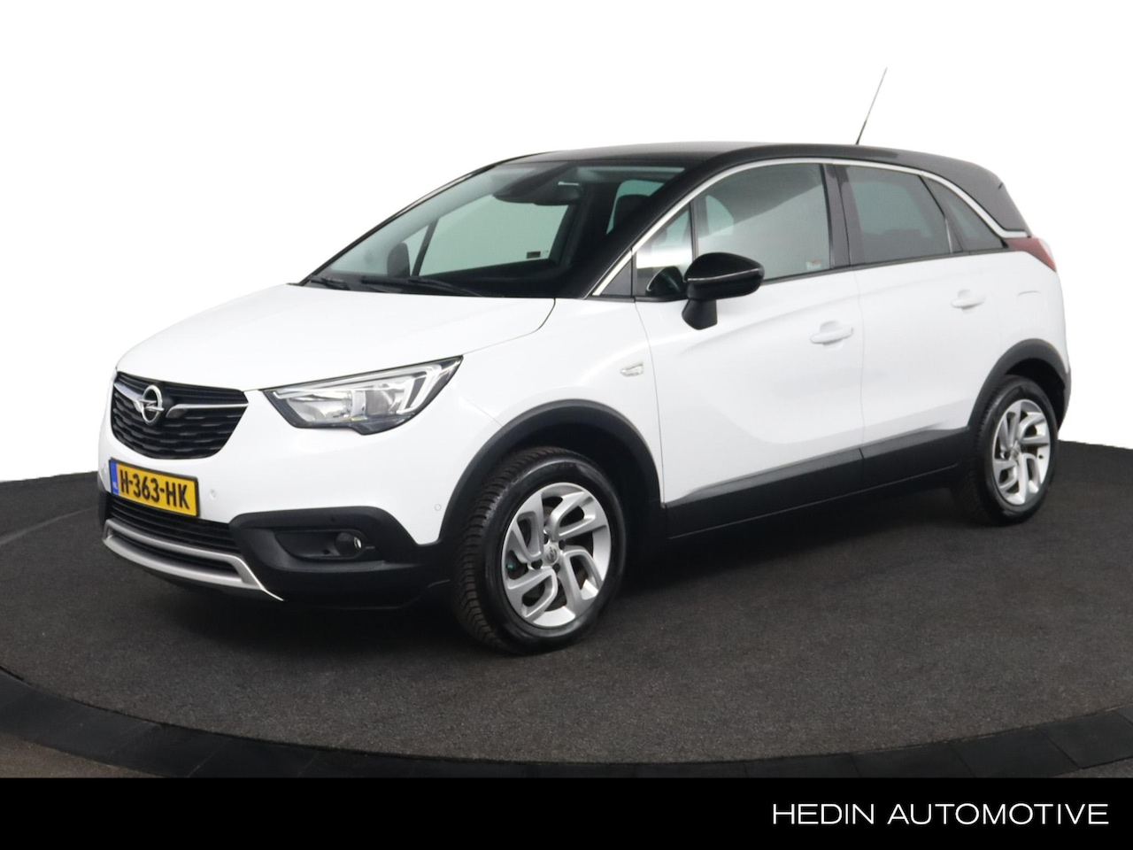 Opel Crossland X - 1.2 Turbo Innovation | Navigatie | Climate Controle | Stoelverwarming | Parkeer Camera | T - AutoWereld.nl