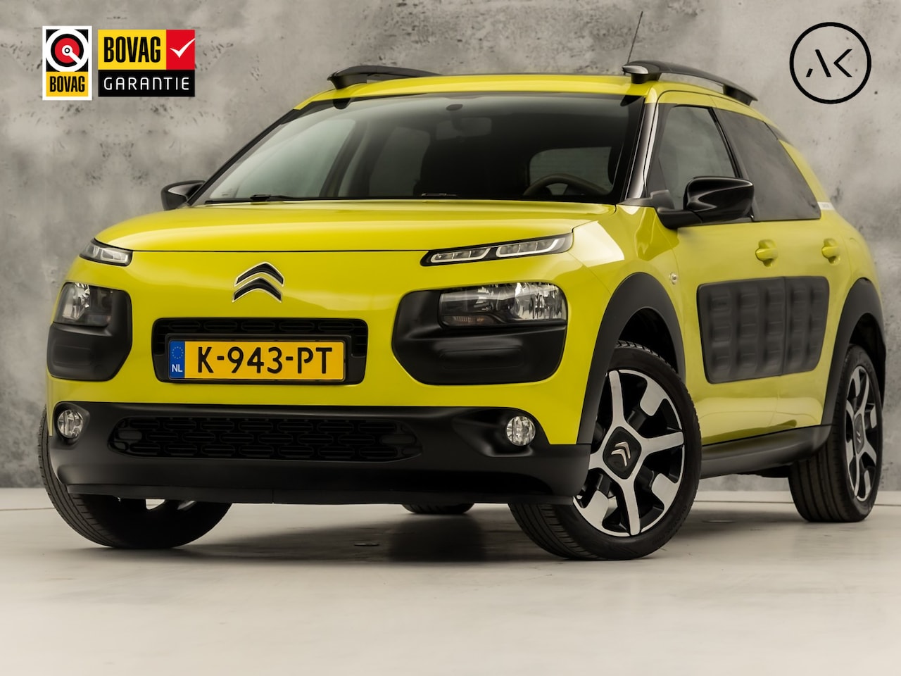 Citroën C4 Cactus - 1.2 PureTech One-Tone 110Pk Automaat (PANORAMADAK, NAVIGATIE, CAMERA, STOELVERWARMING, SPO - AutoWereld.nl