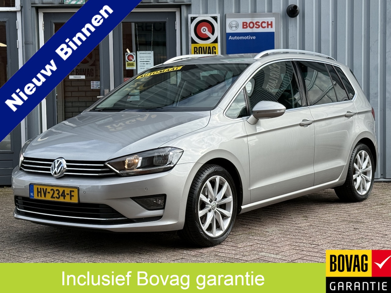 Volkswagen Golf Sportsvan - 1.4 TSI Highline | AUTOMAAT | 1e EIG | TREKHAAK | CAMERA | NAVI - AutoWereld.nl