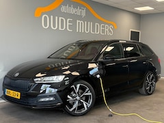 Skoda Octavia Combi - 1.4 TSI iV PHEV Head-up/ACC/Stoelverwarming/Canton Audio