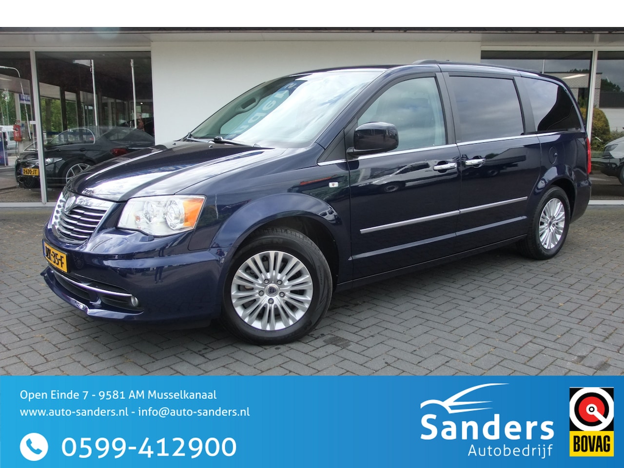 Lancia Voyager - 3.6 V6 Gold / Xenon/ Leer/ Parkeersensoren/ Stow & Go - AutoWereld.nl