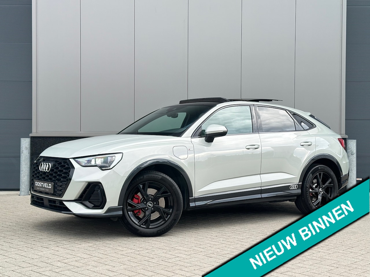 Audi Q3 Sportback - 45 TFSI e S-line Pano Trekhaak Led Leder - AutoWereld.nl