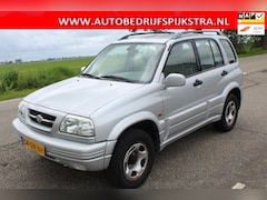 Suzuki Grand Vitara - 2.0 // 4X4 / WEINIG KM / 5-DRS //