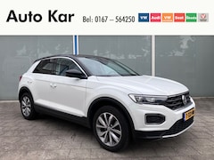 Volkswagen T-Roc - 1.5 TSI Sport Climatronic Navigatie Parkeersensoren