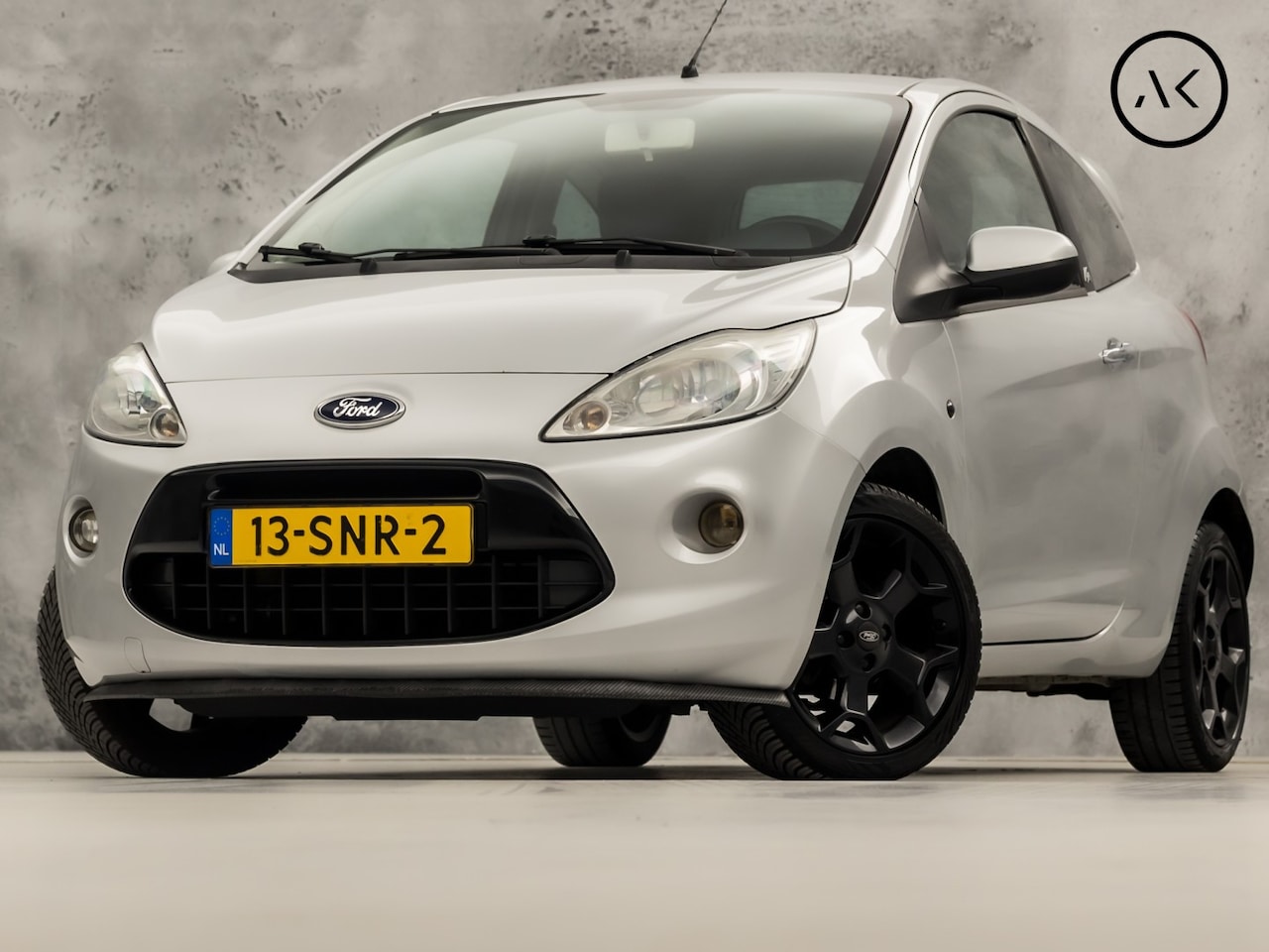 Ford Ka - 1.2 Sport (AIRCO, BLUETOOTH, ELEK RAMEN, SPORTSTOELEN, LM VELGEN, GETINT GLAS, NIEUWSTAAT) - AutoWereld.nl