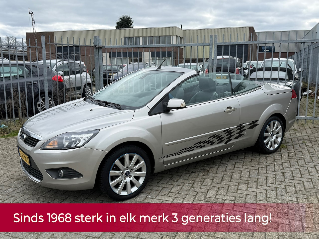 Ford Focus Coupé-Cabriolet - 1.6 Titanium! NL AUTO NAP! Leer l Stoelverwarming l Cruise l PDC l NAVI! TOPSTAAT zeer ver - AutoWereld.nl
