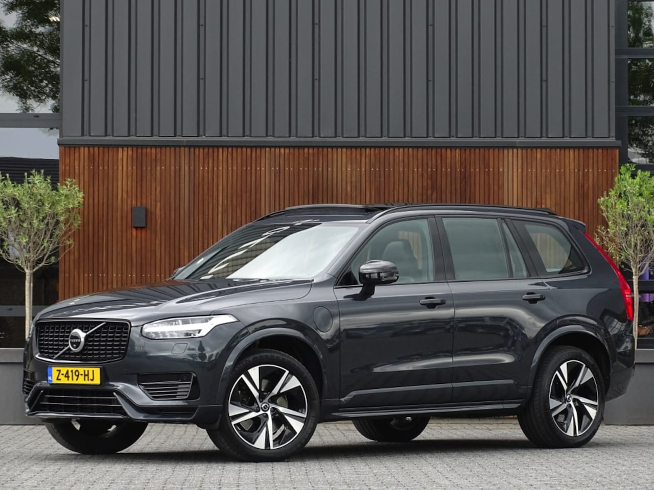 Volvo XC90 - T8 407PK Recharge AWD R-Design / 360° / Pano / 7 Pers / Harman K - AutoWereld.nl