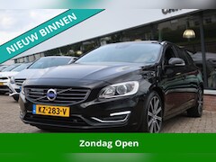 Volvo V60 - 2.4 D5 Twin Engine R-Design 2e EIG_LED_ADAP-CRUIS_PANO_CAM_BLIZZ_19-INCH