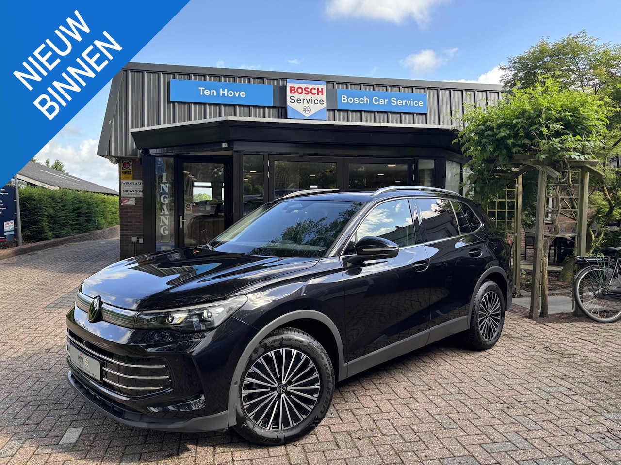 Volkswagen Tiguan - 1.5 eTSI DSG Elegance|Trekhaak|Camera|App-Connect - AutoWereld.nl