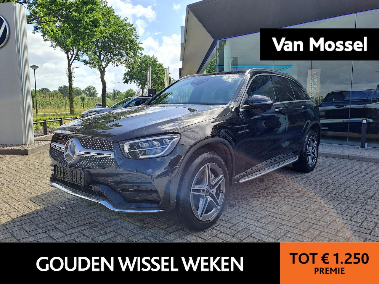 Mercedes-Benz GLC-klasse - 300e 4MATIC AMG Line | 360 CAMERA | HEAD-UP | SFEERVERLICHTING | APPLE CARPLAY / ANDROID A - AutoWereld.nl