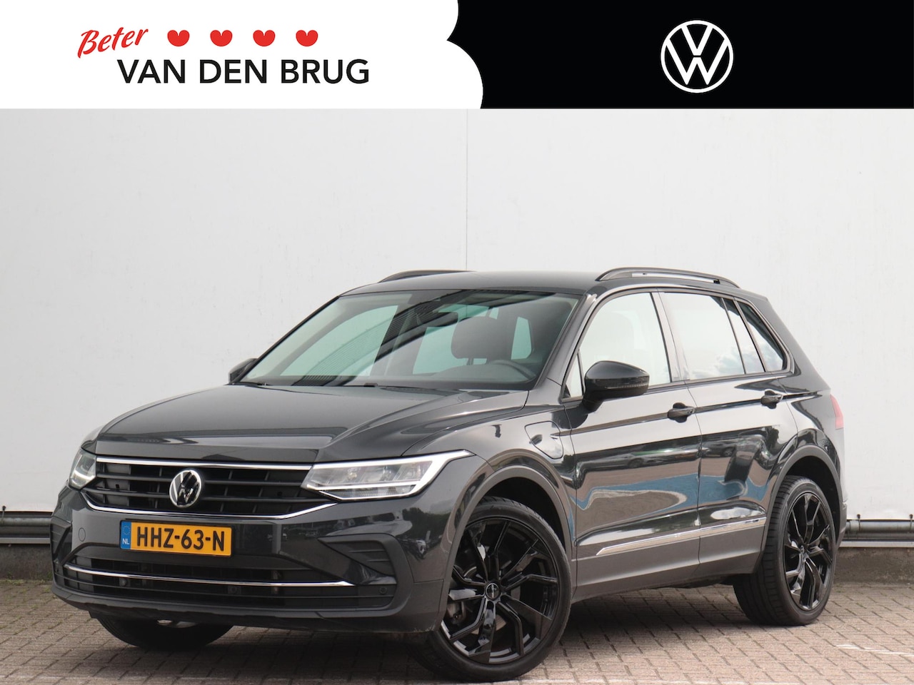Volkswagen Tiguan - 1.4 TSI eHybrid Life | Apple Carplay/Android Auto | Dodehoekdetectie | Adaptive cruise con - AutoWereld.nl
