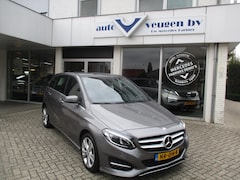 Mercedes-Benz B-klasse - B 180 122PK 7G-DCT URBAN HOGE INSTAP